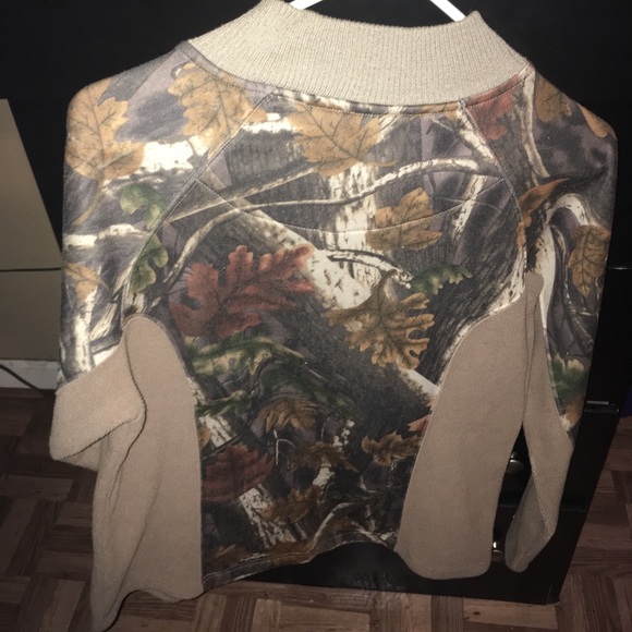 Pullover/Jacket - Picture 3 of 3